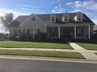 5335 Chateau Dr, Conway, AR 72034