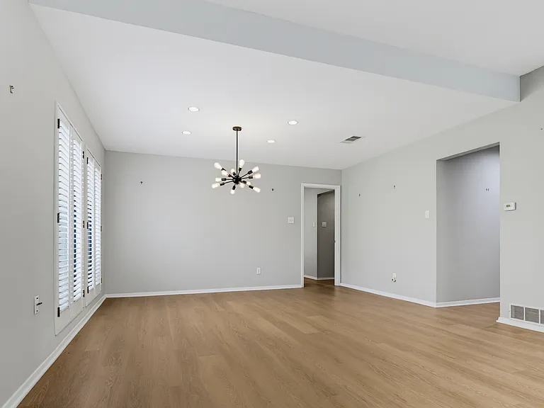 54 Legend Rd — Photo 6