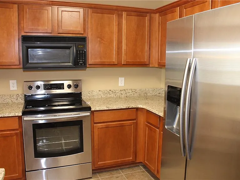 6547 Boulder Crest Ct — Photo 9