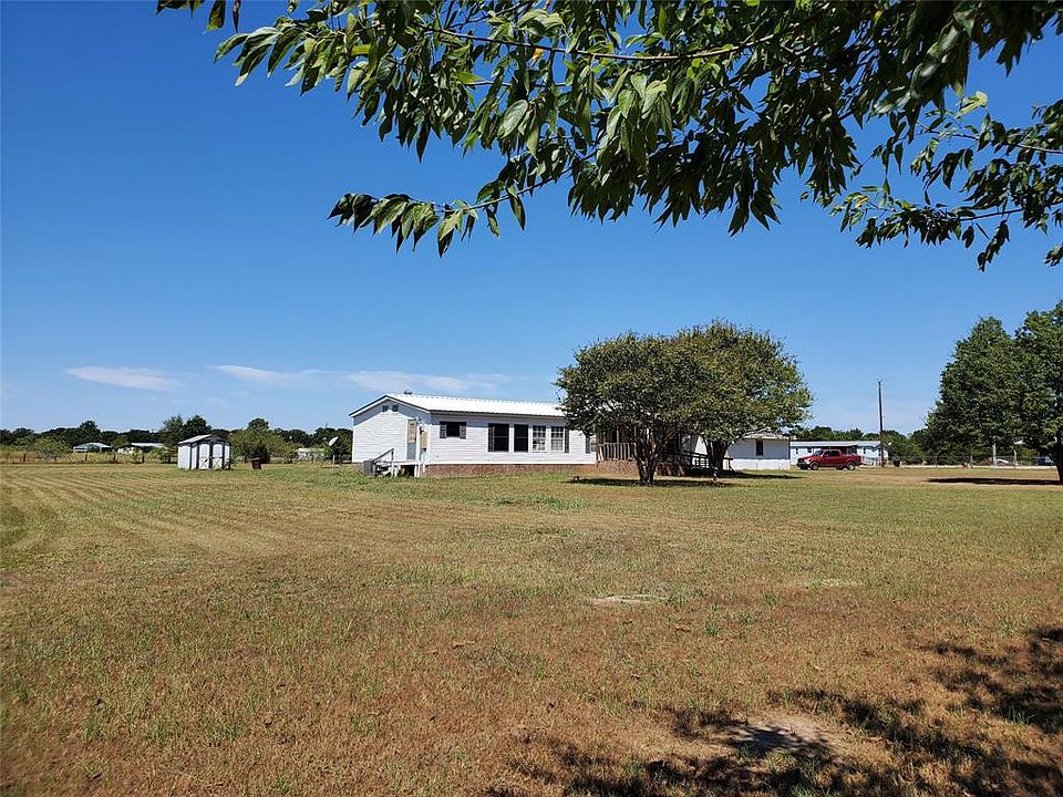 1st image of 1811 Oak Ln