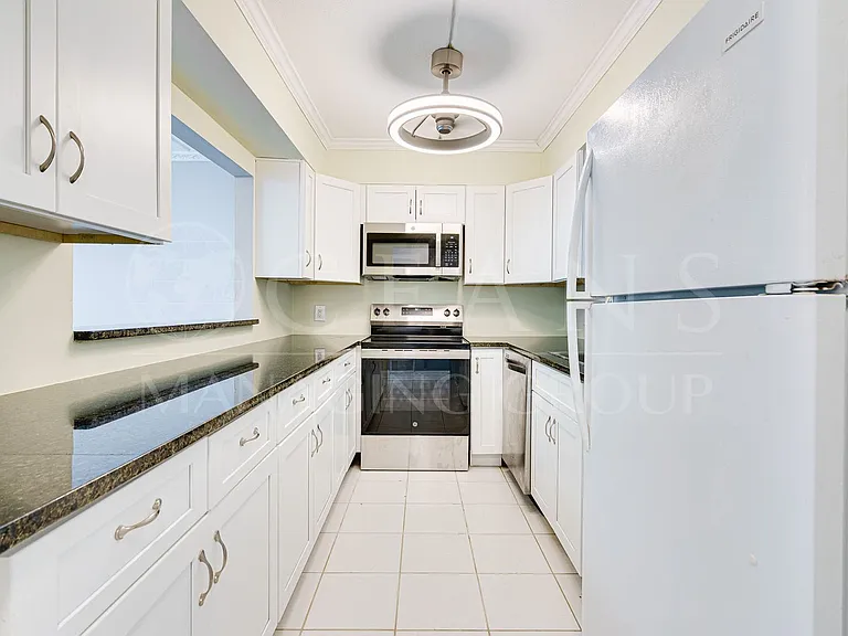 1926 Ocean Shore Blvd #111 — Photo 5