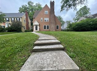 17625 Berwyn Rd, Shaker Heights, OH 44120