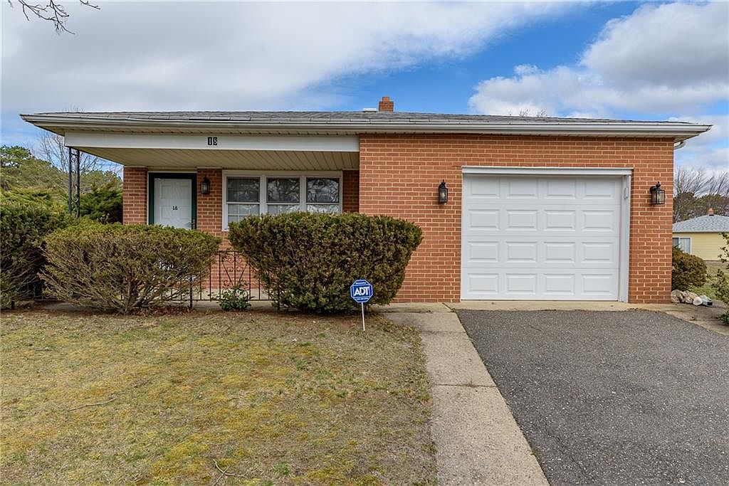 18 Tijuana Ct, Toms River, NJ 08757 Zillow