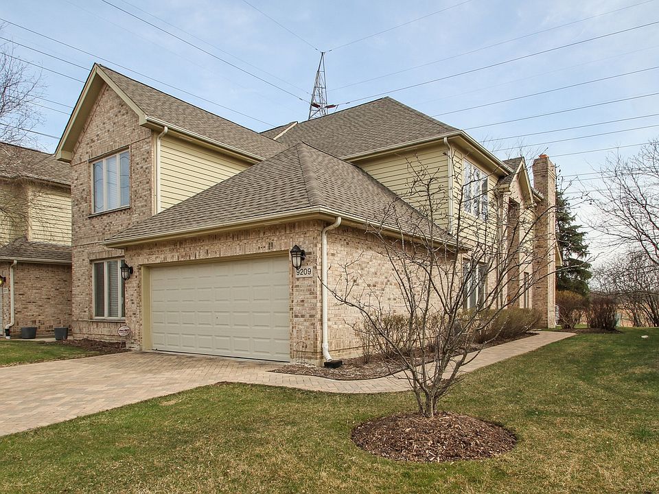 1st image of 9209 Nagle Ave #78