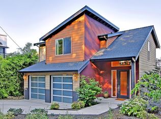 3656 Fauntleroy Ave SW, Seattle, WA 98126