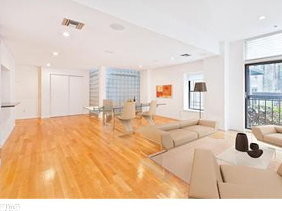 1st image of 253-263 W 73rd St #4G