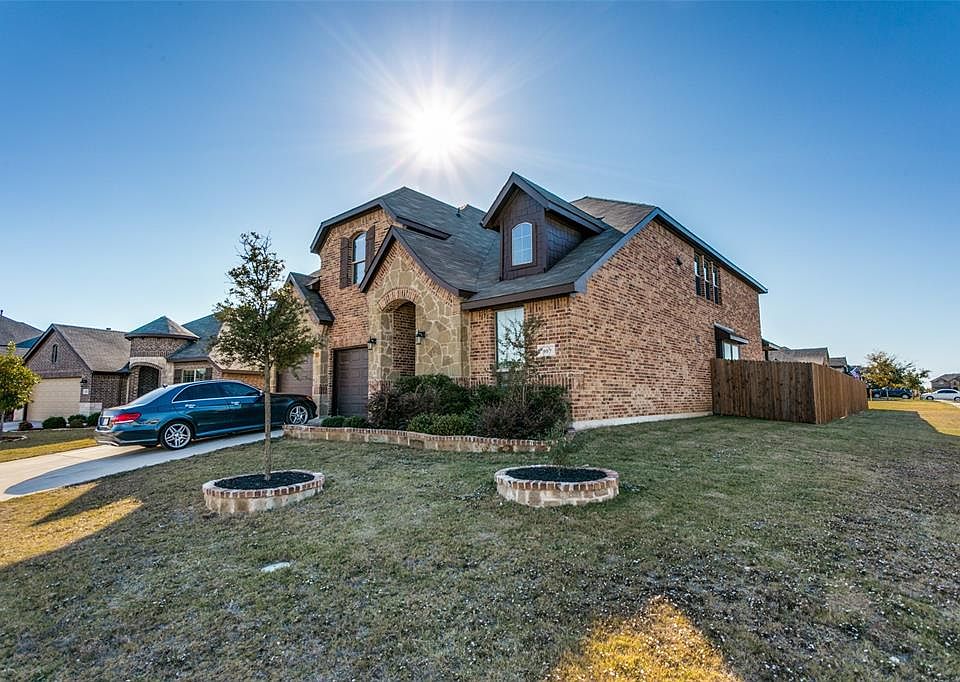 1st image of 957 Cloudlock Dr