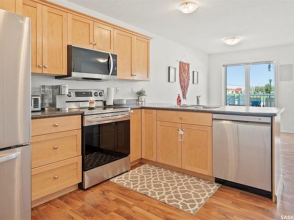 4th image of 515 Centennial Blvd #22