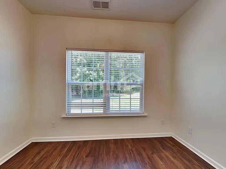 37 Sand Live Oak Dr — Photo 5