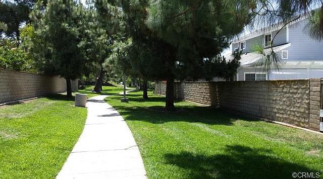 2nd image of 14861 Doheny Cir