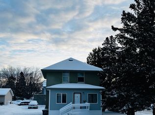 502 N 3rd Ave, Proctor, MN 55810