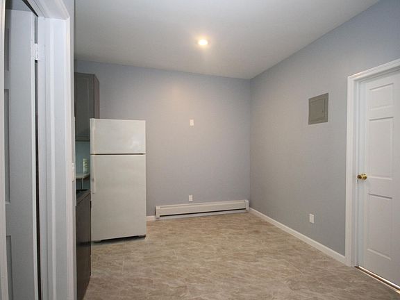 2nd image of 10164 126th St #3
