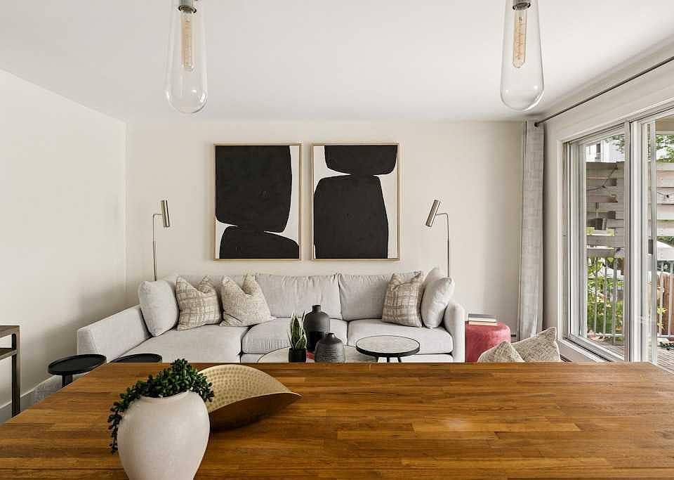 1st image of 1721 13th St SW #203