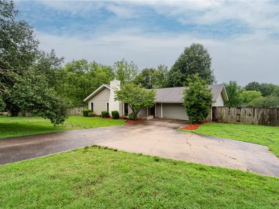 2176 Orchard Hill Rd, Siloam Springs, AR, 72761
