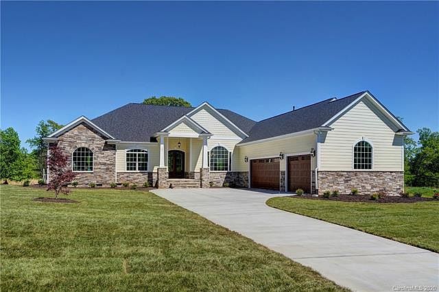 1st image of 197 Hidden Meadows Dr #11