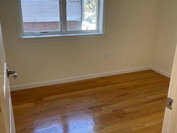 5th image of 61-36 172nd St #2