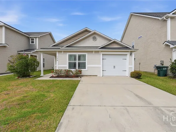 139 Chapel Lake S, Savannah, GA 31419