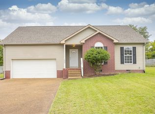 103 Charles Way, Portland, TN 37148