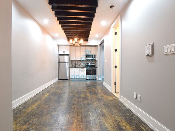 2nd image of 959 Carroll St #7A
