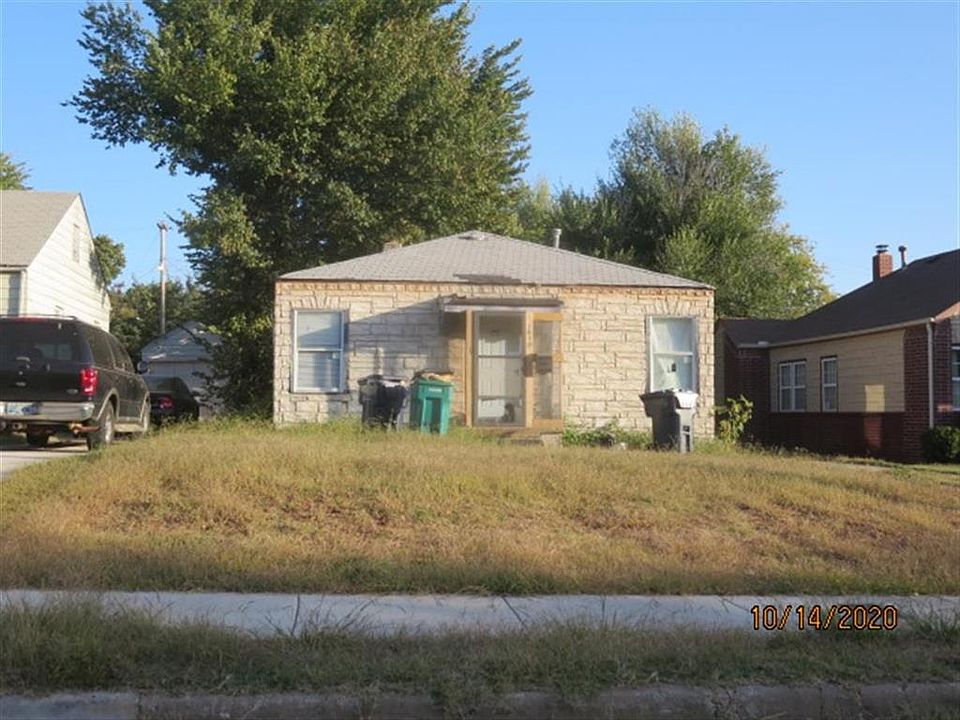 1st image of 1619 NE 20th St