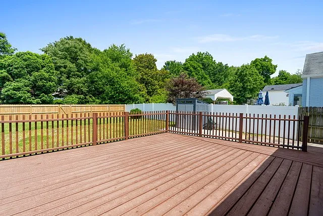2647 Drayton Dr — Photo 5