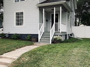514 Eisenhower Ave, Janesville, WI 53545