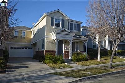 2nd image of 115 Jacaranda Ct