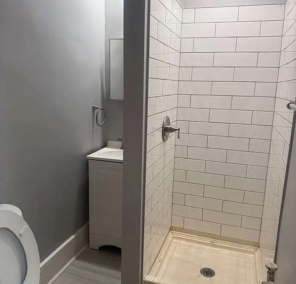 240 Elm St #2 — Photo 6