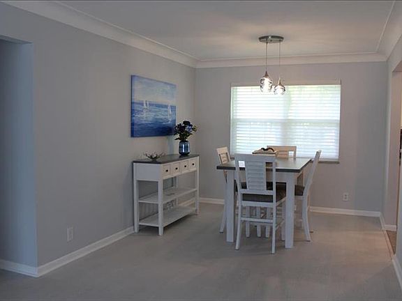 Dining Room 10x10
