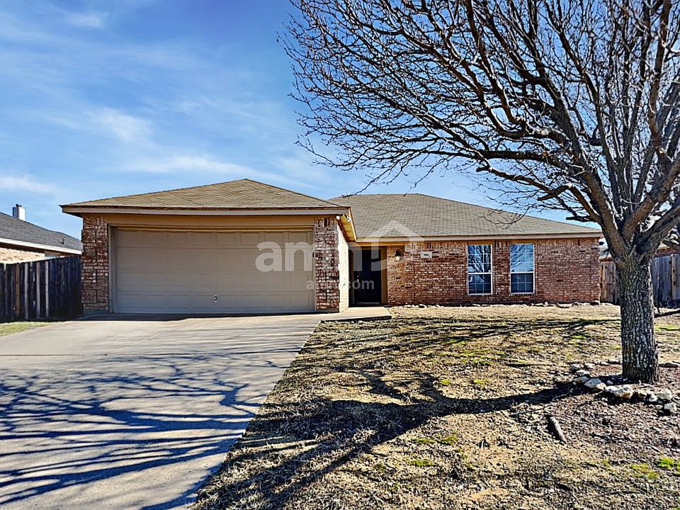 1st image of 904 Crowder Dr
