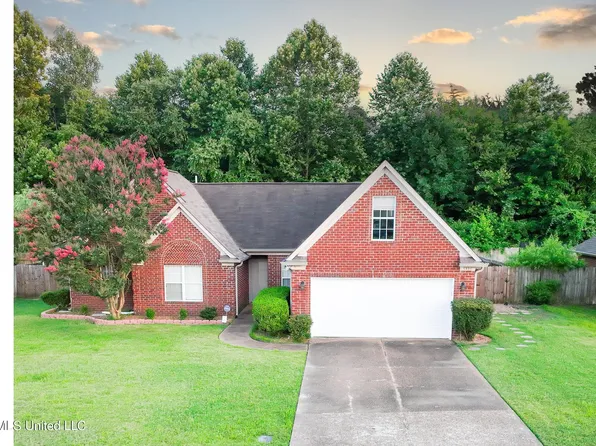 5325 Blocker St, Olive Branch, MS 38654