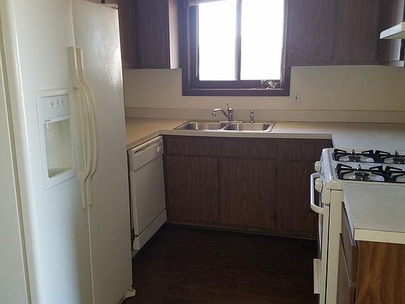 2nd image of 5826 158th Pl APT 3BR