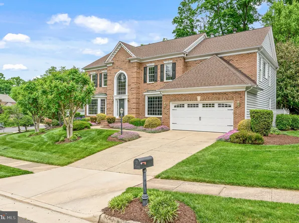 47533 Compton Cir, Sterling, VA 20165