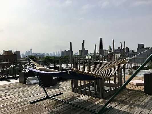 Rented by Manhattan Management LLC | media 97