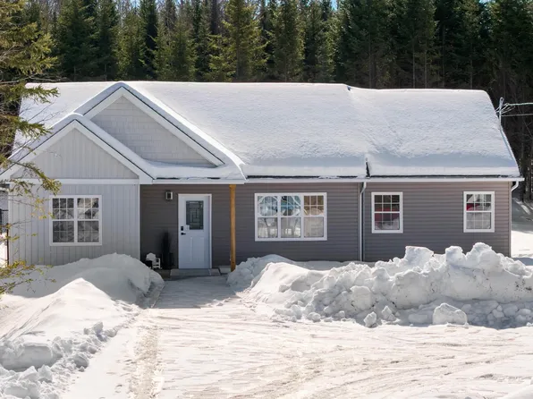 420 Lays Lake Rd, Meaghers Grant, NS B0N 1V0