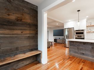 54 Canterbury St SUITE B, Hingham, MA 02043