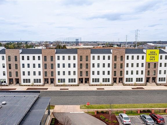 3rd image of 3426 Carlton St #8A