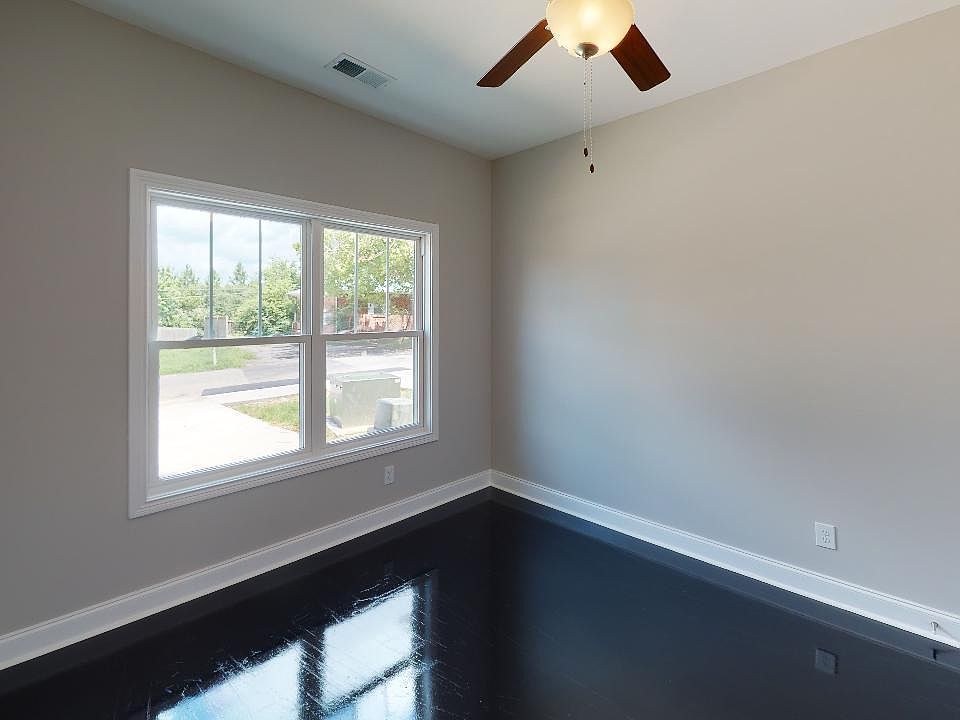 193 Fairview Ln, Clarksville, TN 37040 Zillow