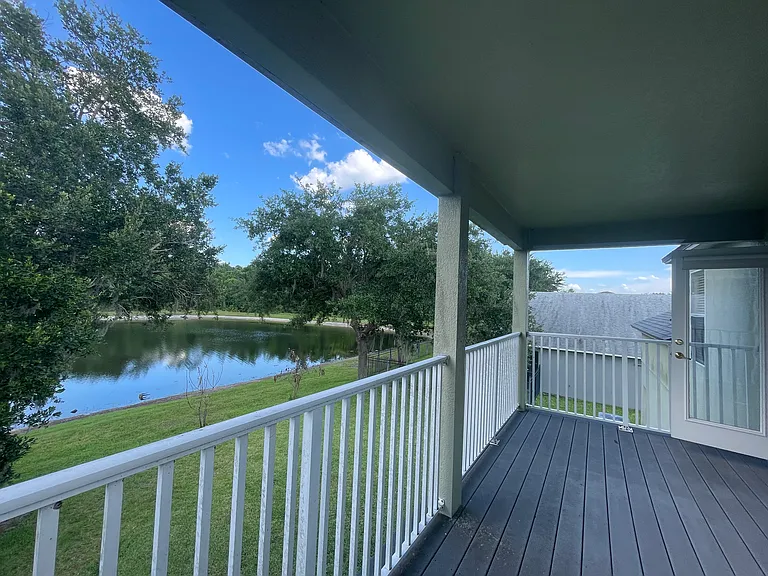 9805 Portofino Dr — Photo 27