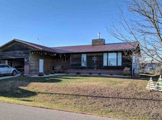 7114 Mound Ridge Rd, Manhattan, KS 66503