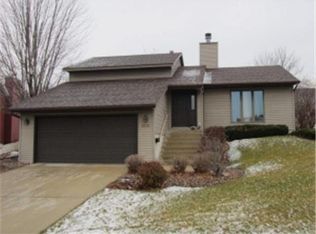 2113 Washington Ln, Rochester, MN 55902