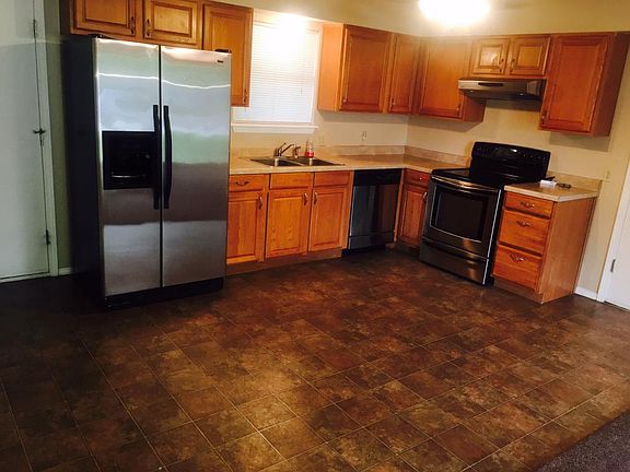 2nd image of 120 Sondra Dr