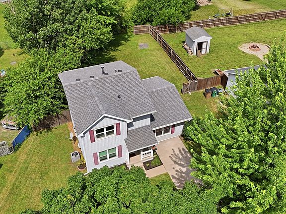 2nd image of 508 11th Ct SE