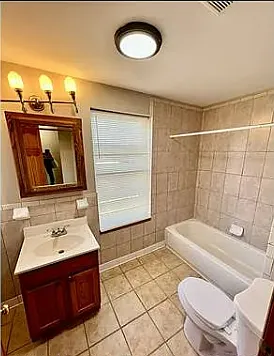 1599 Retreat St — Photo 4