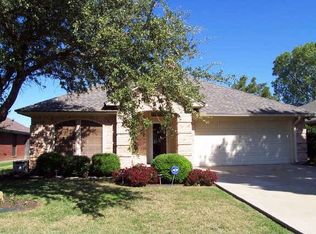 7501 Dana Ln, North Richland Hills, TX