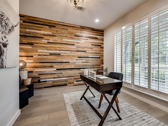 4th image of 3024 Granada Pl