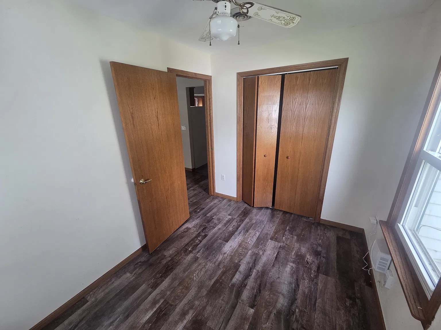 2 bed, 908 sqft, $1,500 — Photo 3