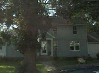 519 N Monroe St, Waterloo, WI 53594