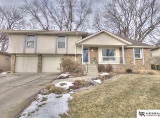 13618 Stanford St, Omaha, NE 68144