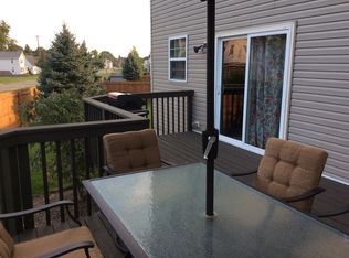 2906 Captens St NE, Canton, OH 44721